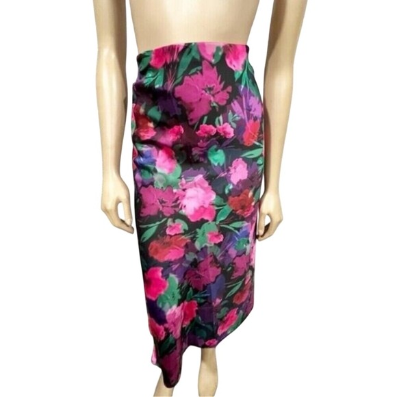 J. Crew Dresses & Skirts - J.Crew‎ Women's Gwyneth slip skirt in watercolor floral - Size Large